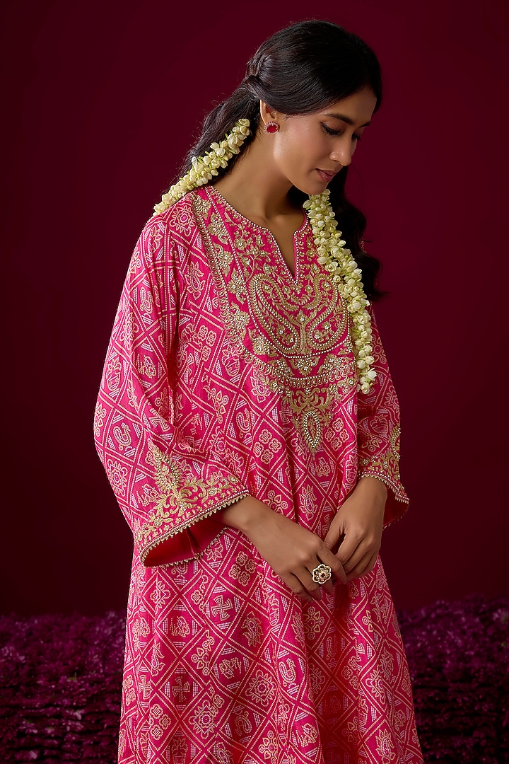 Hot Pink Upada Silk Aari Embroidered Chauga Kurta Set by Sheetal Batra at Pernia's Pop Up Shop