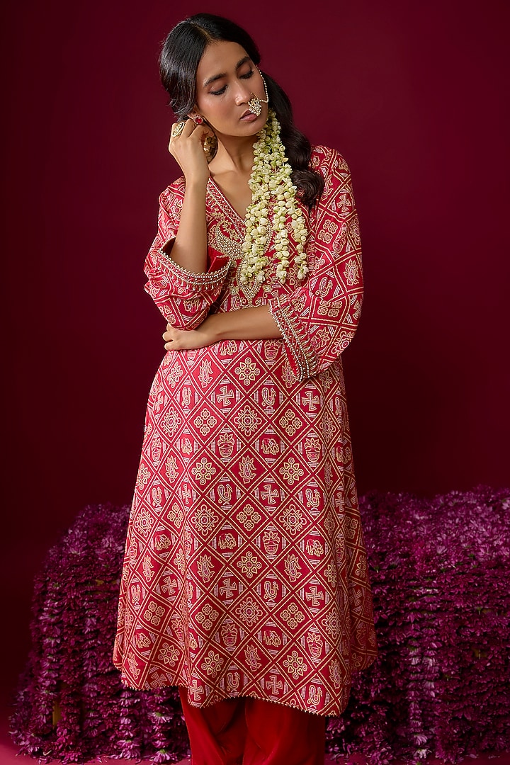Deep Red Upada Silk Gota Embroidered Kaftan Kurta Set by Sheetal Batra at Pernia's Pop Up Shop