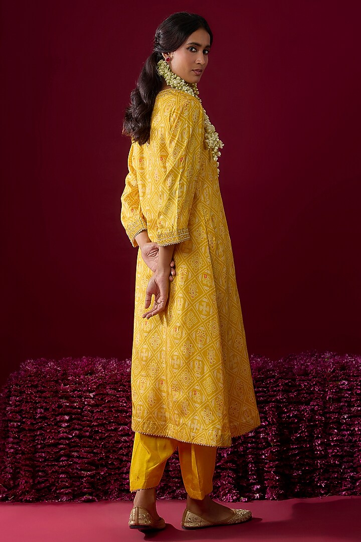 Mustard Yellow Upada Silk Gota Embroidered Kaftan Kurta Set by Sheetal Batra at Pernia's Pop Up Shop