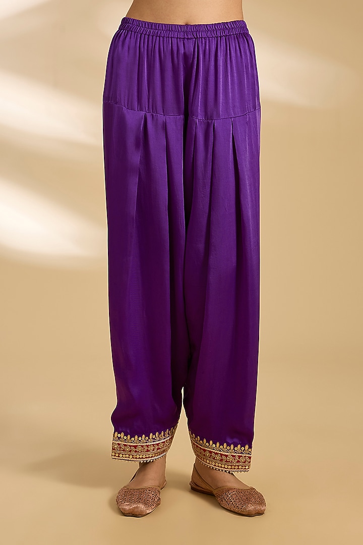 Deep Purple Chanderi Silk Gota Patti Embroidered Kurta Set by Sheetal Batra at Pernia's Pop Up Shop