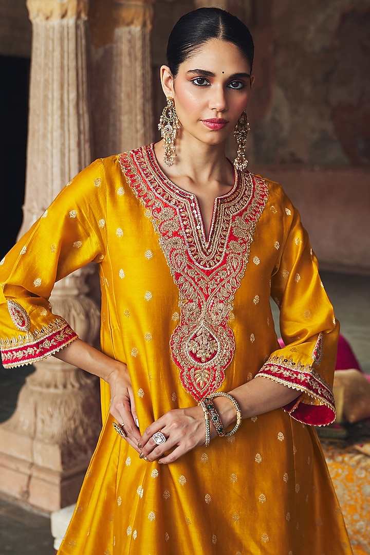 Mustard Silk Chanderi Banarasi Gota Patti Embroidered Kurta Set by Sheetal Batra at Pernia's Pop Up Shop
