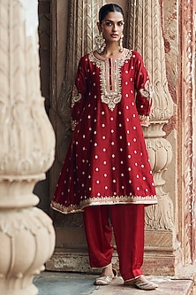 product-color-Red
