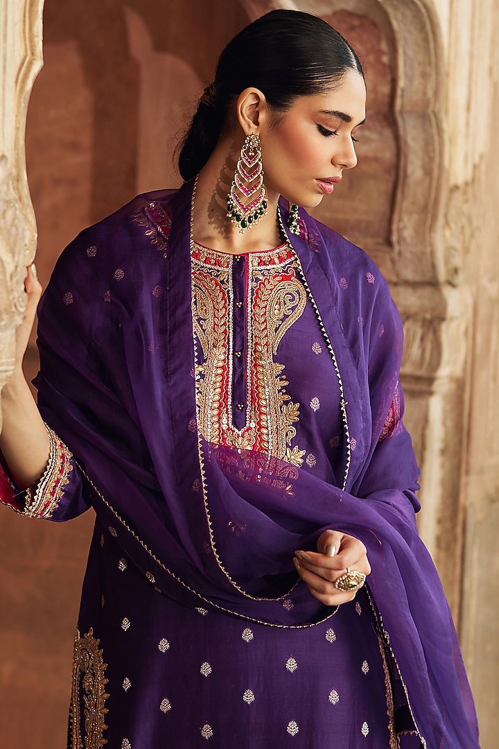 Deep Purple Silk Chanderi Banarasi Gota Patti Embroidered Kurta Set by Sheetal Batra at Pernia's Pop Up Shop