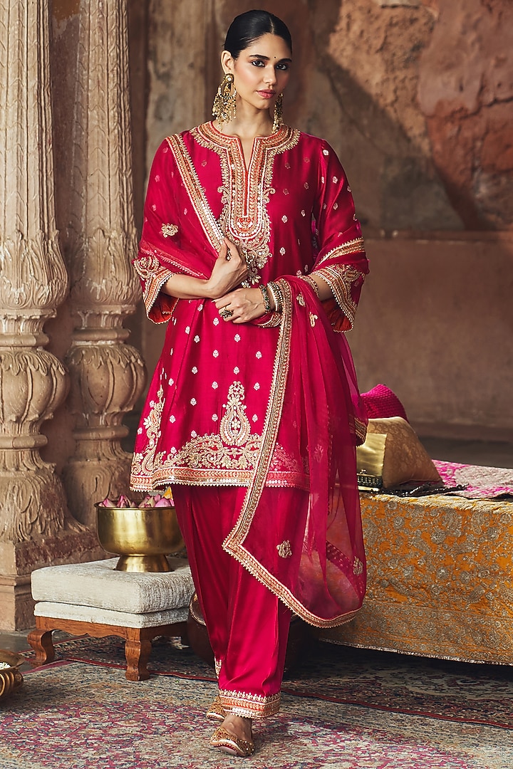 Hot Pink Pure Silk Banarasi Gota Patti Embroidered A-Line Kurta Set by Sheetal Batra at Pernia's Pop Up Shop