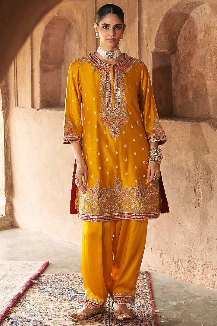 Mustard Pure Silk Banarasi Gota Patti Embroidered A-Line Kurta Set by Sheetal Batra at Pernia's Pop Up Shop