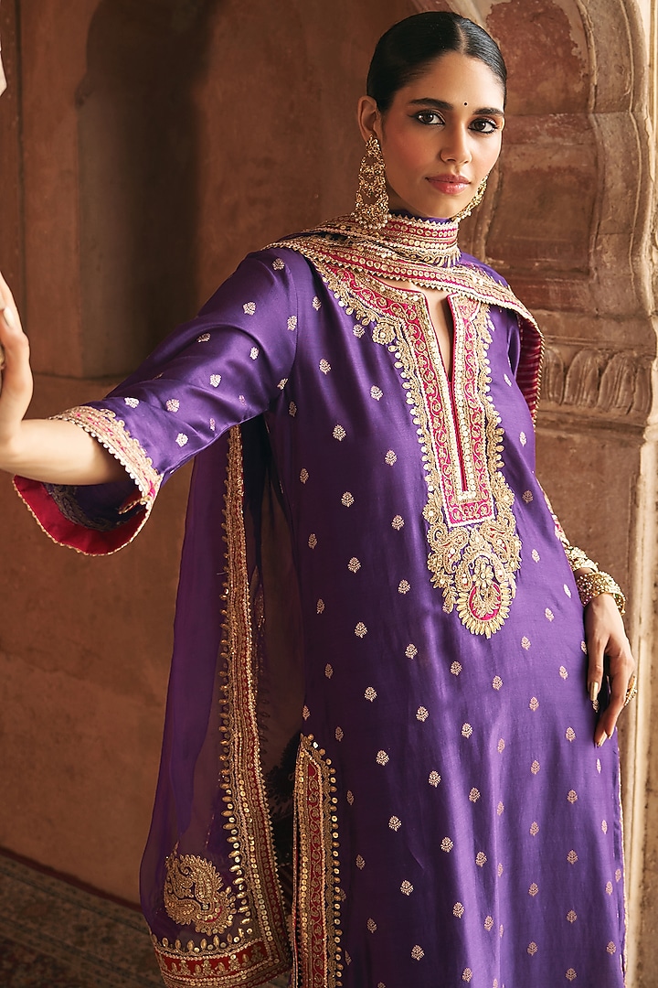 Deep Purple Silk Chanderi Kashmiri Tilla Embroidered A-Line Kurta Set by Sheetal Batra at Pernia's Pop Up Shop