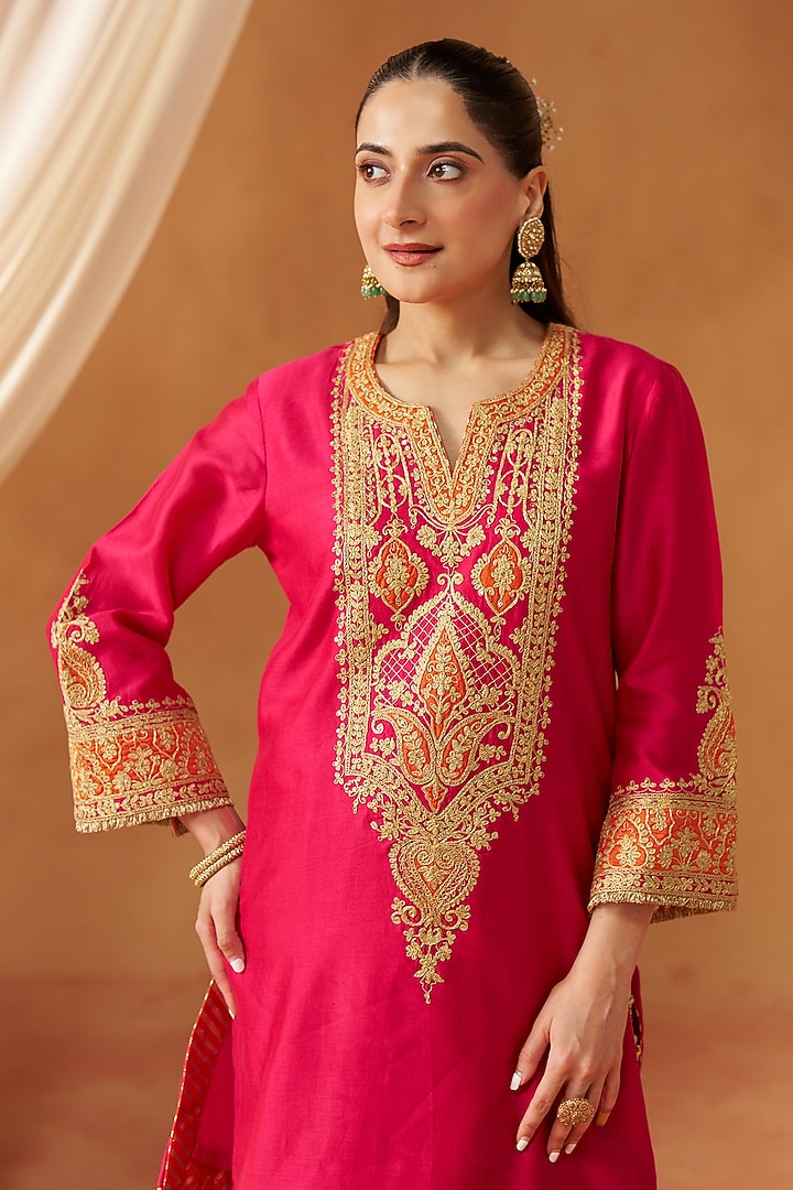 Hot Pink Pure Silk Chanderi Kashmiri Tilla Embroidered Kurta Set by Sheetal Batra at Pernia's Pop Up Shop