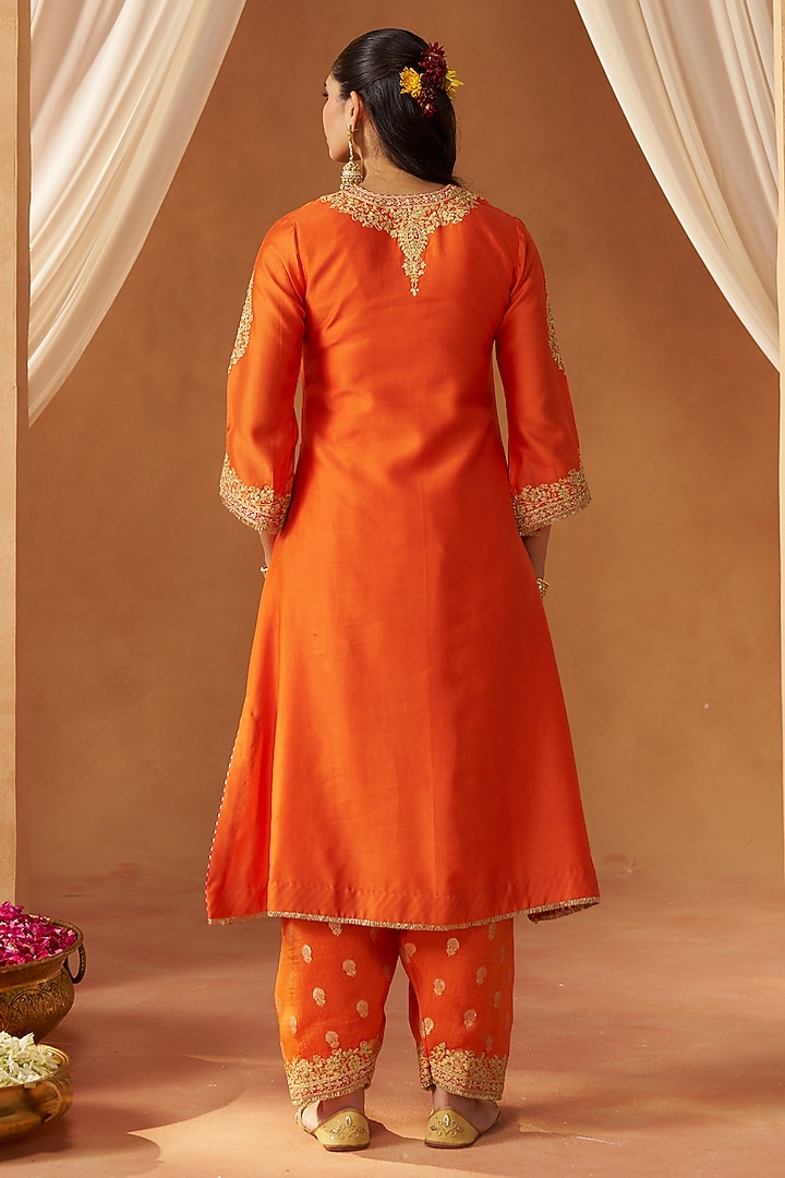Burnt Orange Pure Silk Chanderi Sequin Embroidered Choga Kurta Set by Sheetal Batra at Pernia's Pop Up Shop