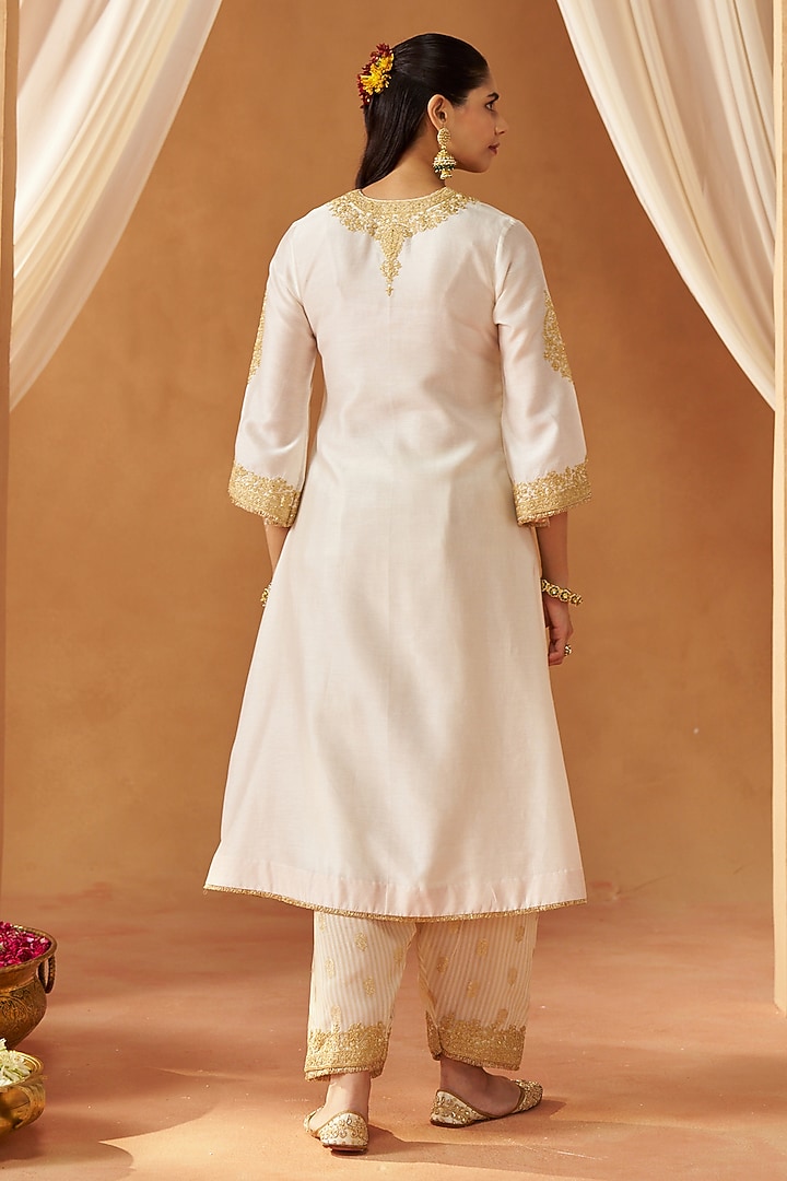 Daisy Ivory Pure Silk Chanderi Sequin Embroidered Choga Kurta Set by Sheetal Batra at Pernia's Pop Up Shop
