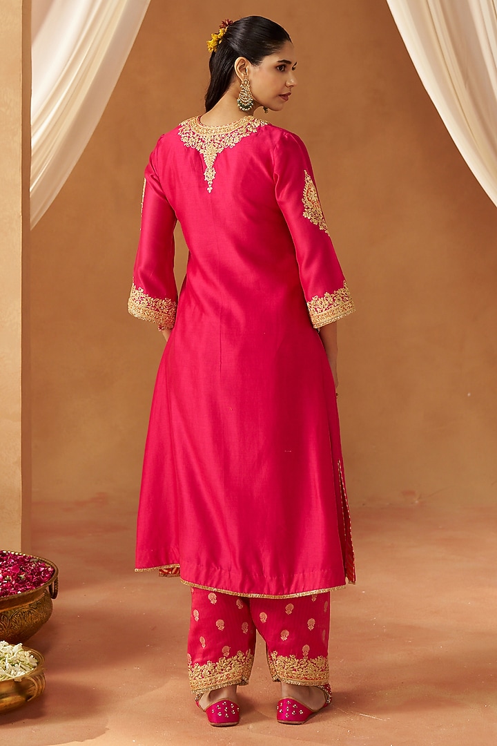 Hot Pink Pure Silk Chanderi Sequin Embroidered Choga Kurta Set by Sheetal Batra at Pernia's Pop Up Shop