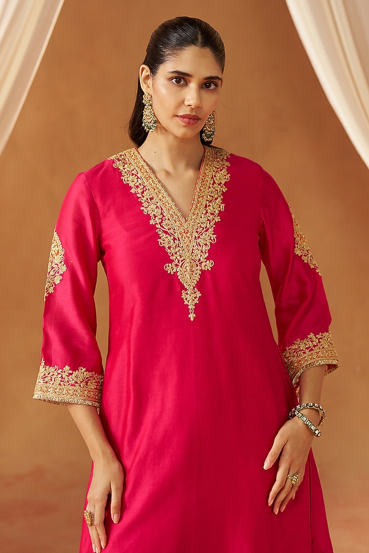 Hot Pink Pure Silk Chanderi Sequin Embroidered Choga Kurta Set by Sheetal Batra at Pernia's Pop Up Shop