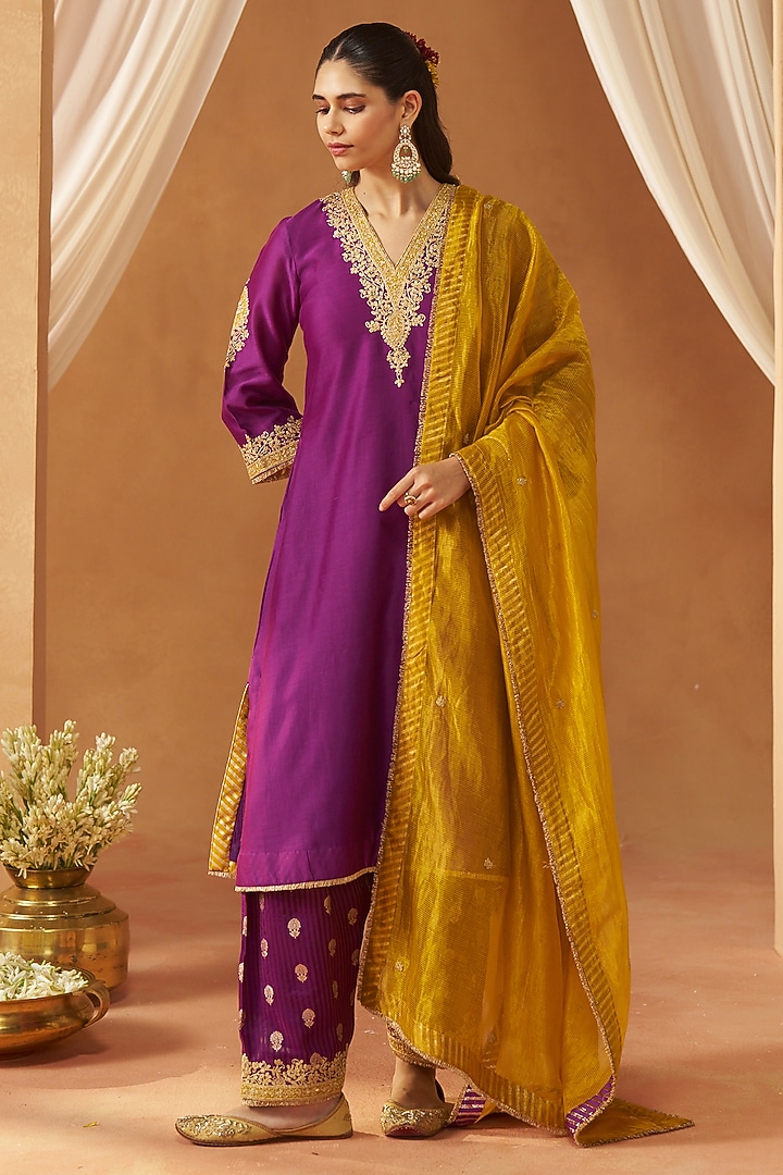 Deep Purple Pure Silk Chanderi Sequin Embroidered Choga Kurta Set by Sheetal Batra at Pernia's Pop Up Shop