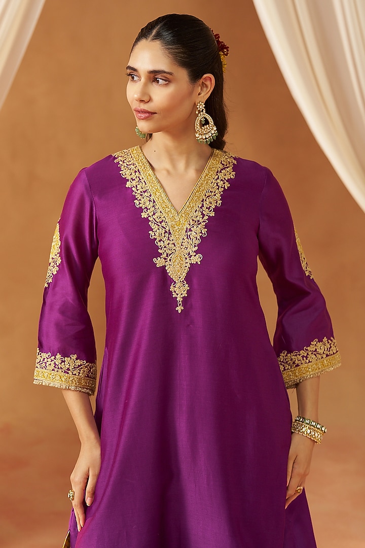 Deep Purple Pure Silk Chanderi Sequin Embroidered Choga Kurta Set by Sheetal Batra at Pernia's Pop Up Shop