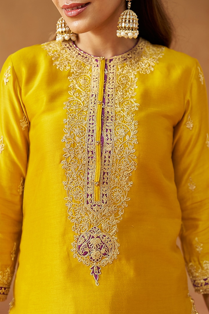Mustard Silk Chanderi Kashmiri Tilla Embroidered Wedding Sharara Set by Sheetal Batra at Pernia's Pop Up Shop