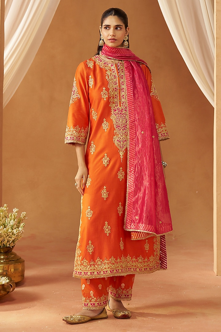 Burnt Orange Silk Chanderi Sequin Embroidered Kurta Set by Sheetal Batra at Pernia's Pop Up Shop