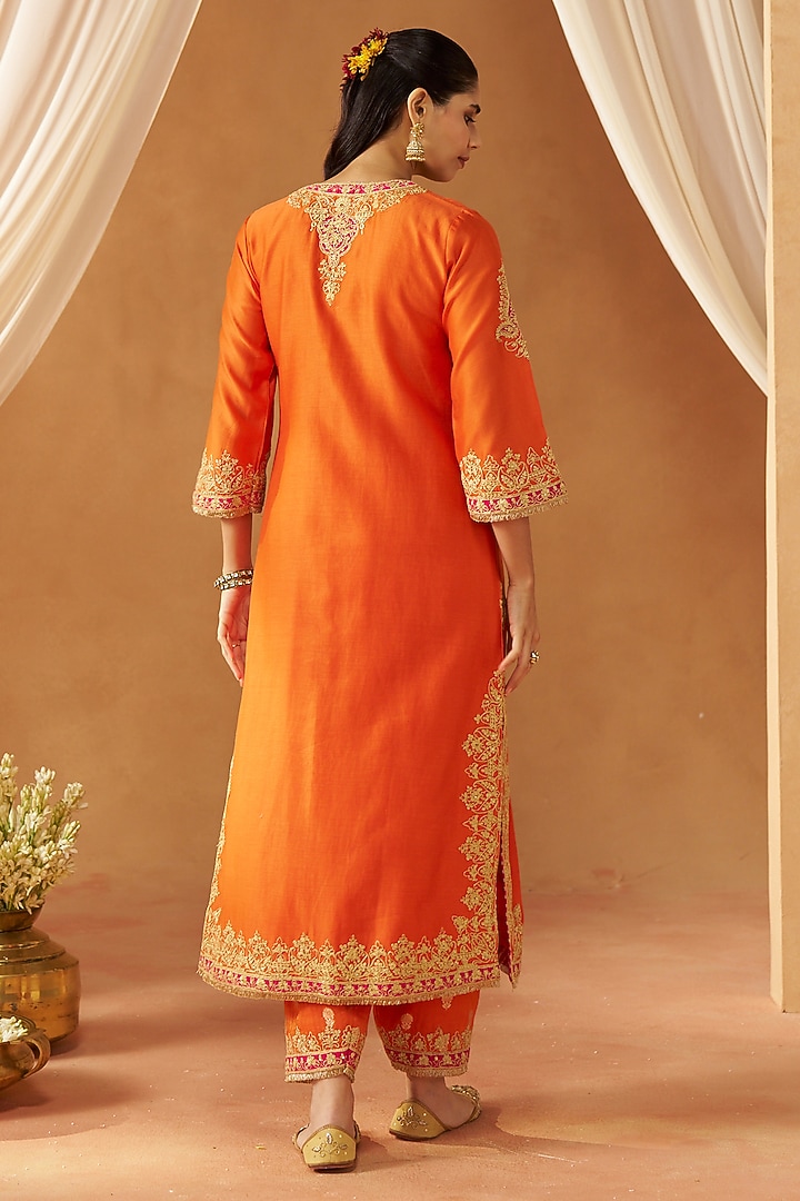 Burnt Orange Silk Chanderi Sequin Embroidered Kurta Set by Sheetal Batra at Pernia's Pop Up Shop
