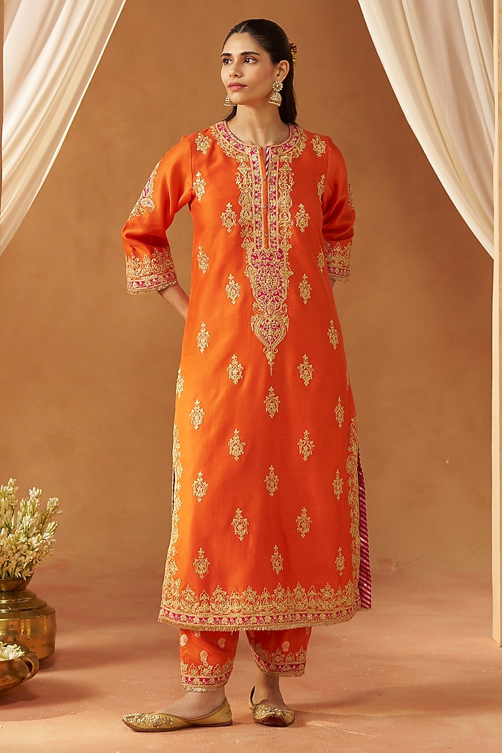Burnt Orange Silk Chanderi Sequin Embroidered Kurta Set by Sheetal Batra at Pernia's Pop Up Shop