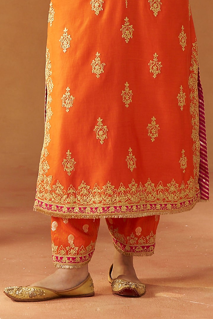 Burnt Orange Silk Chanderi Sequin Embroidered Kurta Set by Sheetal Batra at Pernia's Pop Up Shop