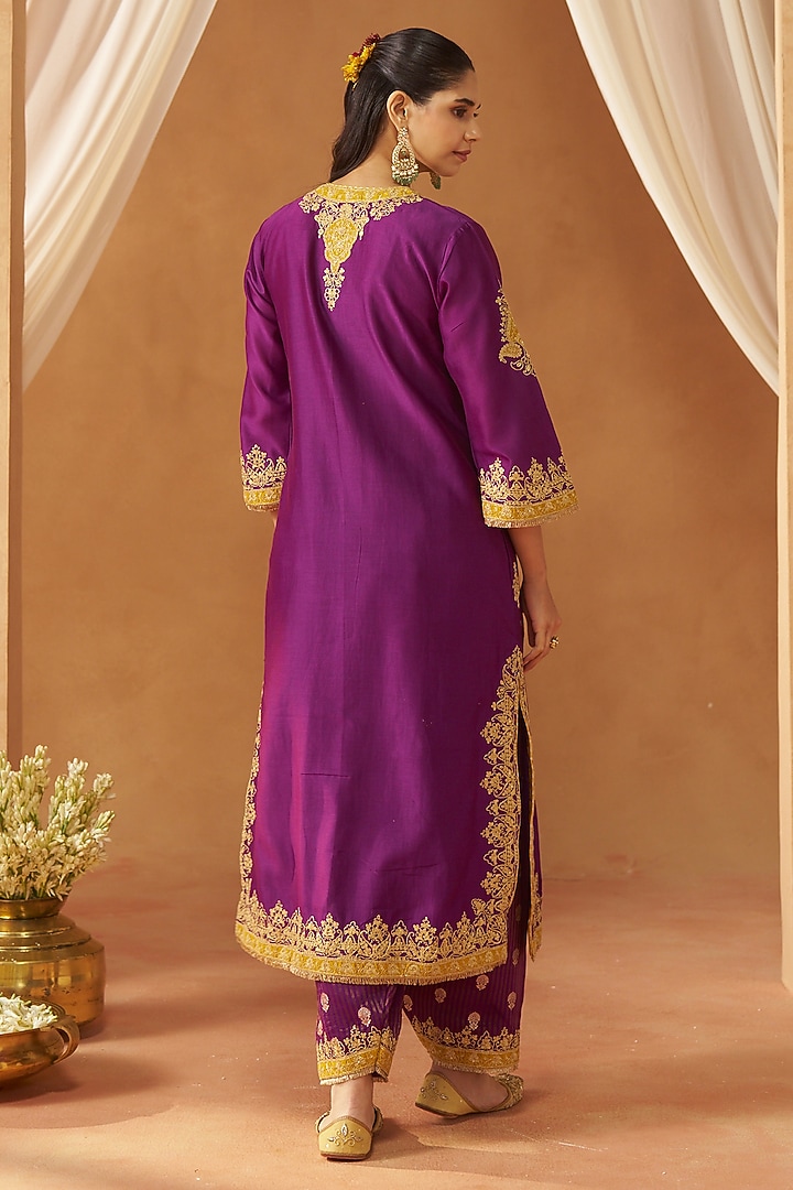 Deep Purple Silk Chanderi Sequin Embroidered Kurta Set by Sheetal Batra at Pernia's Pop Up Shop