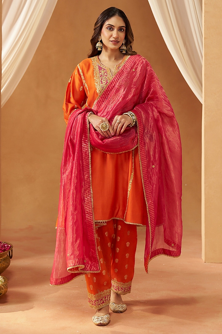 Burnt Orange Silk Chanderi Kashmiri Tilla Embroidered Kalidar Kurta Set by Sheetal Batra at Pernia's Pop Up Shop