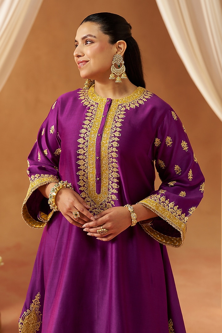 Deep Purple Silk Chanderi Sequin Embroidered A-Line Kaftan Set by Sheetal Batra at Pernia's Pop Up Shop