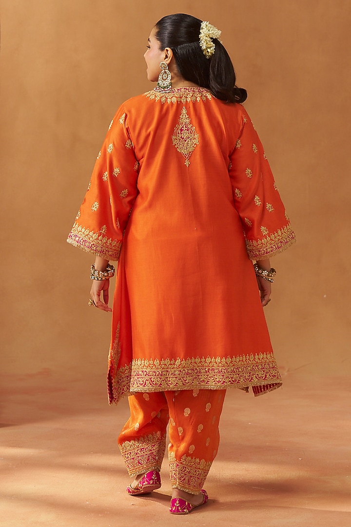 Burnt Orange Silk Chanderi Sequin Embroidered A-Line Kaftan Set by Sheetal Batra at Pernia's Pop Up Shop
