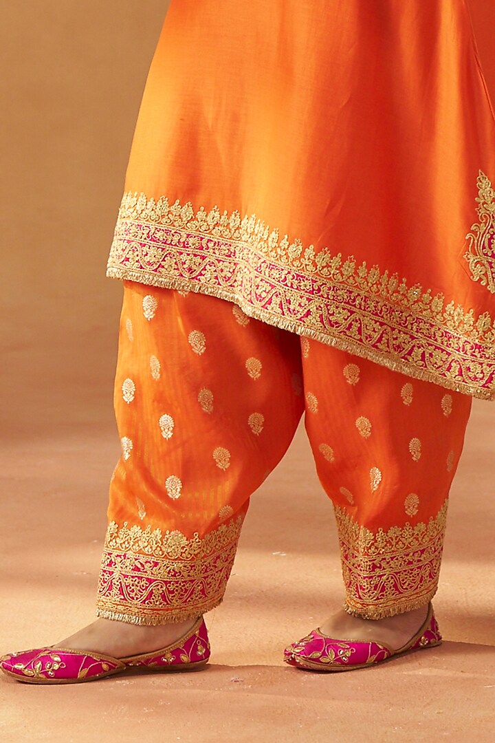 Burnt Orange Silk Chanderi Sequin Embroidered A-Line Kaftan Set by Sheetal Batra at Pernia's Pop Up Shop