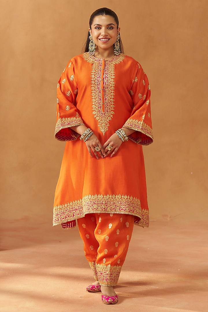 Burnt Orange Silk Chanderi Sequin Embroidered A-Line Kaftan Set by Sheetal Batra at Pernia's Pop Up Shop