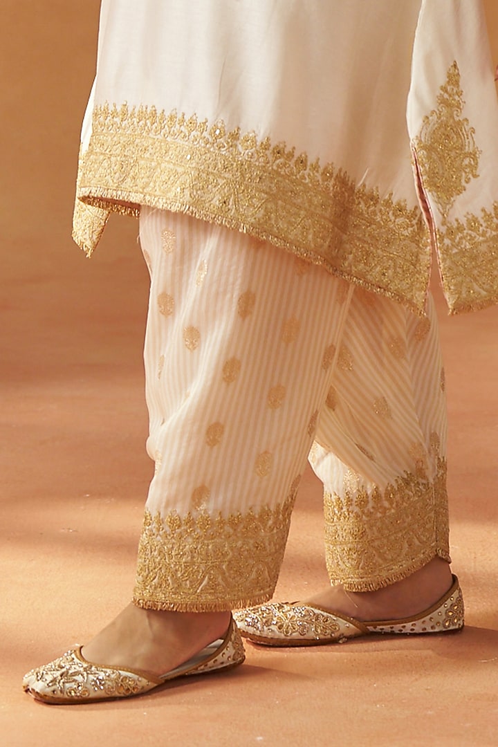 Daisy Ivory Silk Chanderi Sequin Embroidered A-Line Kaftan Set by Sheetal Batra at Pernia's Pop Up Shop