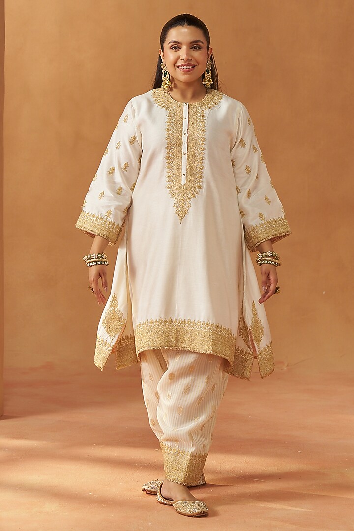 Daisy Ivory Silk Chanderi Sequin Embroidered A-Line Kaftan Set by Sheetal Batra at Pernia's Pop Up Shop