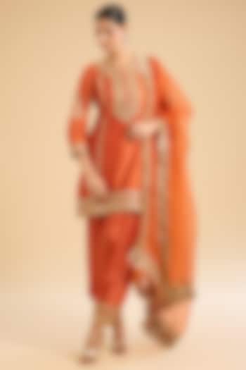 Burnt Orange Silk Chanderi Sitara Embroidered A-Line Kurta Set by Sheetal Batra at Pernia's Pop Up Shop