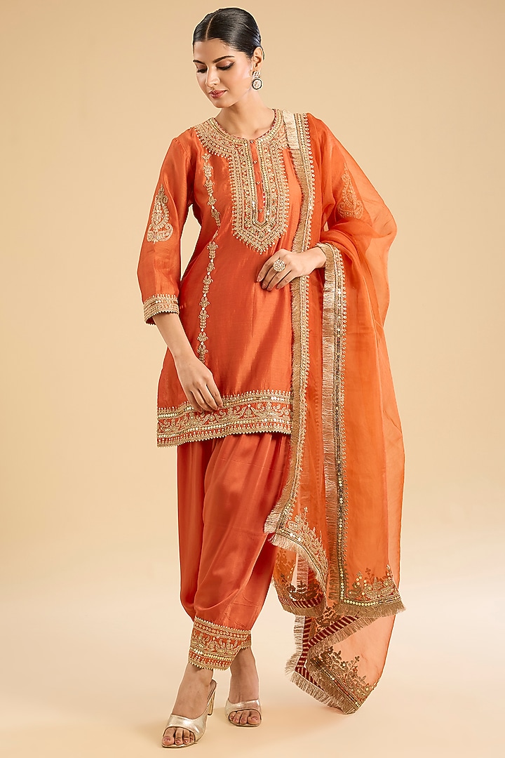 Burnt Orange Silk Chanderi Sitara Embroidered A-Line Kurta Set by Sheetal Batra at Pernia's Pop Up Shop