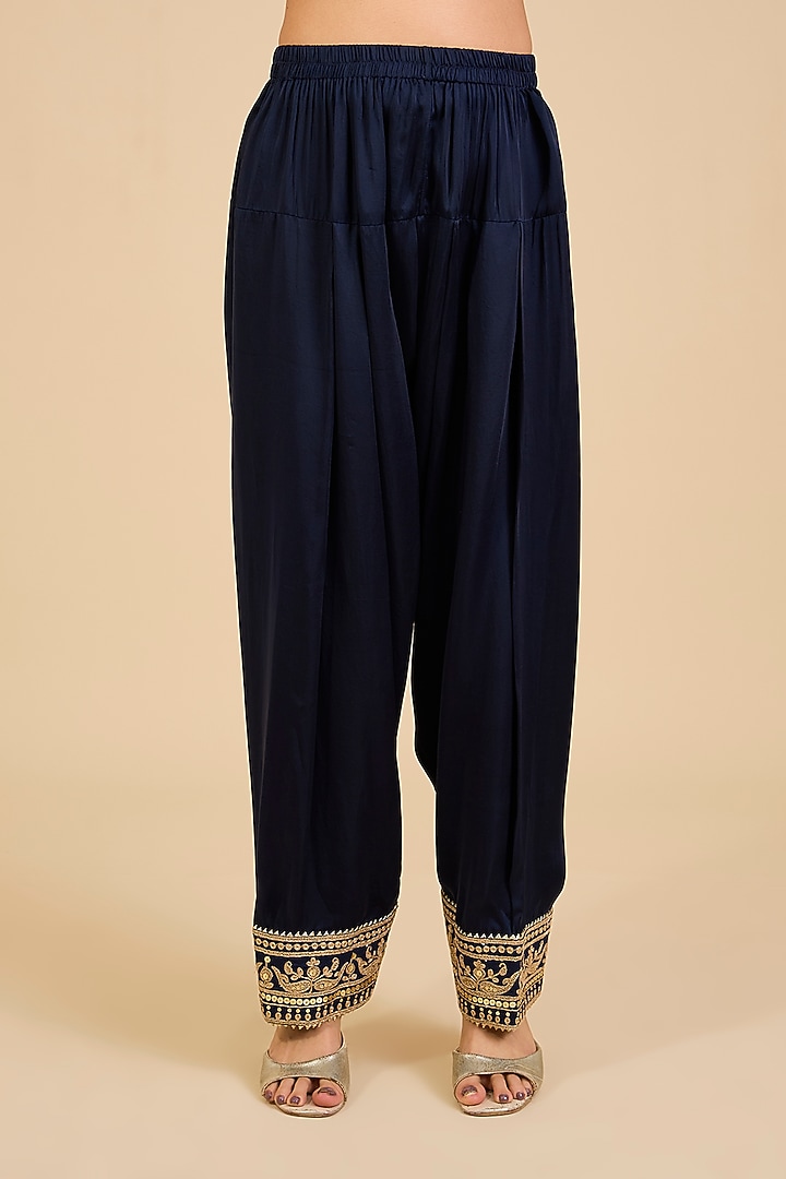 Deep Blue Silk Embroidered A-Line Kurta Set by Sheetal Batra at Pernia's Pop Up Shop