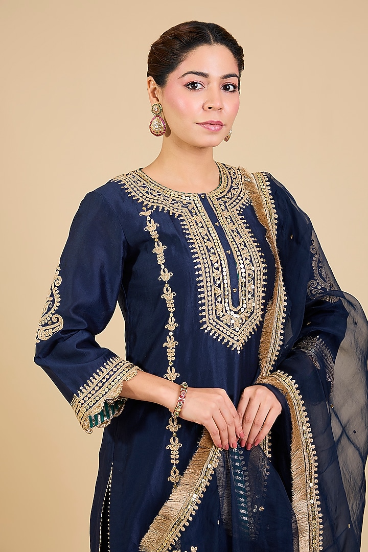 Deep Blue Silk Embroidered A-Line Kurta Set by Sheetal Batra at Pernia's Pop Up Shop