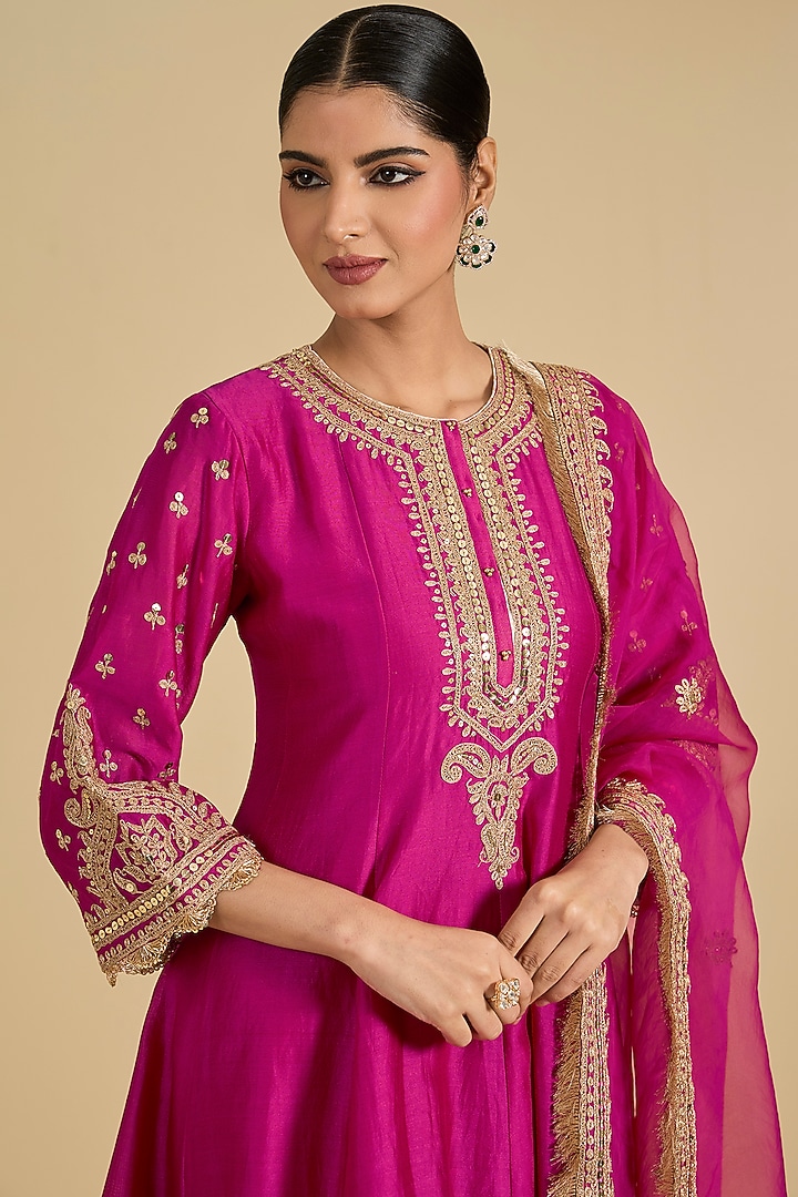 Pink Pure Silk Chanderi Sitara Embroidered Short Kalidar Kurta Set by Sheetal Batra at Pernia's Pop Up Shop