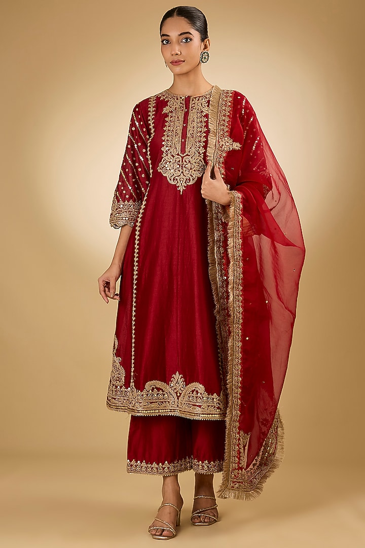 Red Silk Chanderi Kiran Dori Embroidered A-Line Kurta Set by Sheetal Batra at Pernia's Pop Up Shop
