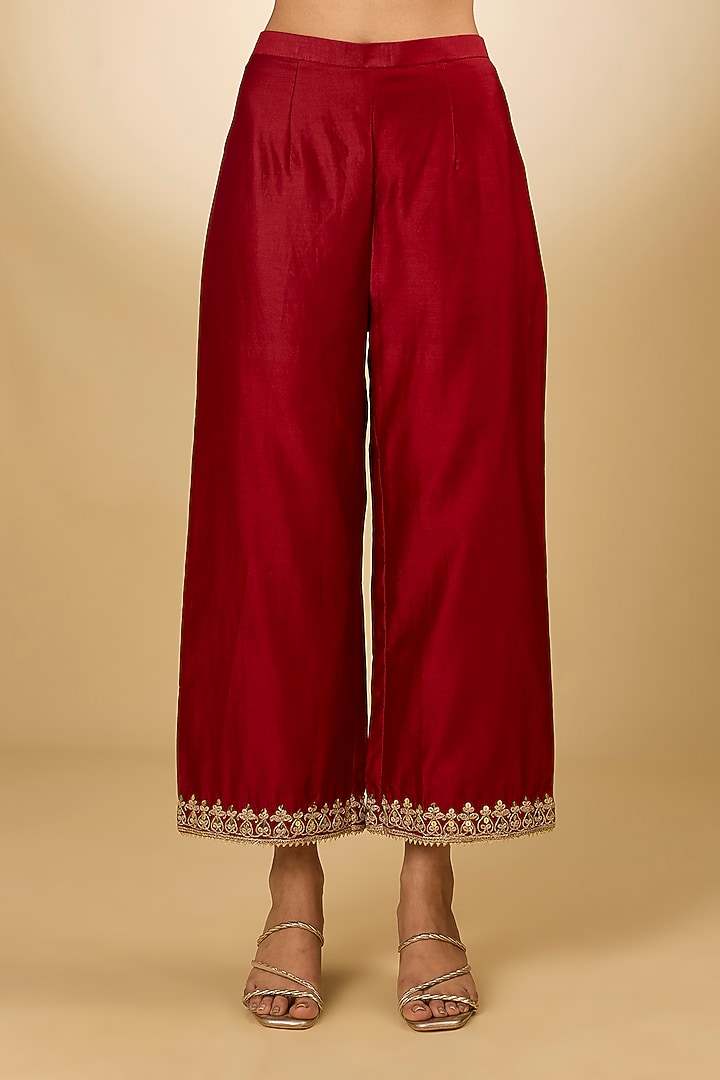 Red Silk Chanderi Kiran Dori Embroidered A-Line Kurta Set by Sheetal Batra at Pernia's Pop Up Shop