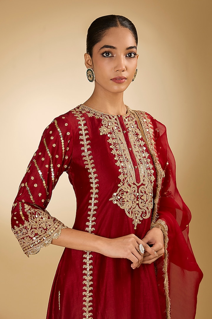 Red Silk Chanderi Kiran Dori Embroidered A-Line Kurta Set by Sheetal Batra at Pernia's Pop Up Shop