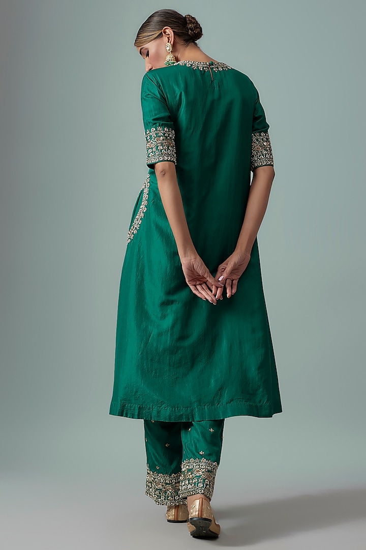 Green Habutai Silk Zardosi Embroidered Kurta Set by Sheetal Batra at Pernia's Pop Up Shop