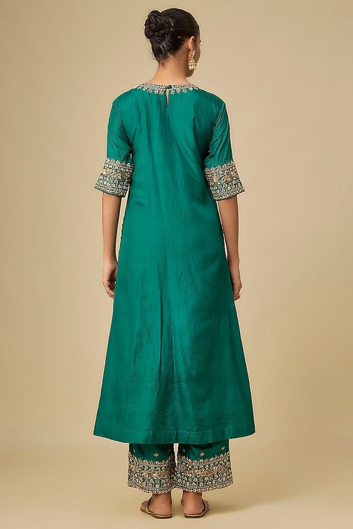 Green Habutai Silk Zardosi Embroidered Kurta Set by Sheetal Batra at Pernia's Pop Up Shop