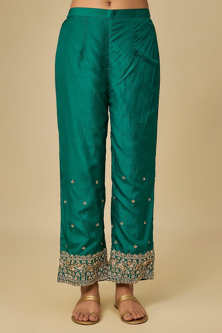 Green Habutai Silk Zardosi Embroidered Kurta Set by Sheetal Batra at Pernia's Pop Up Shop