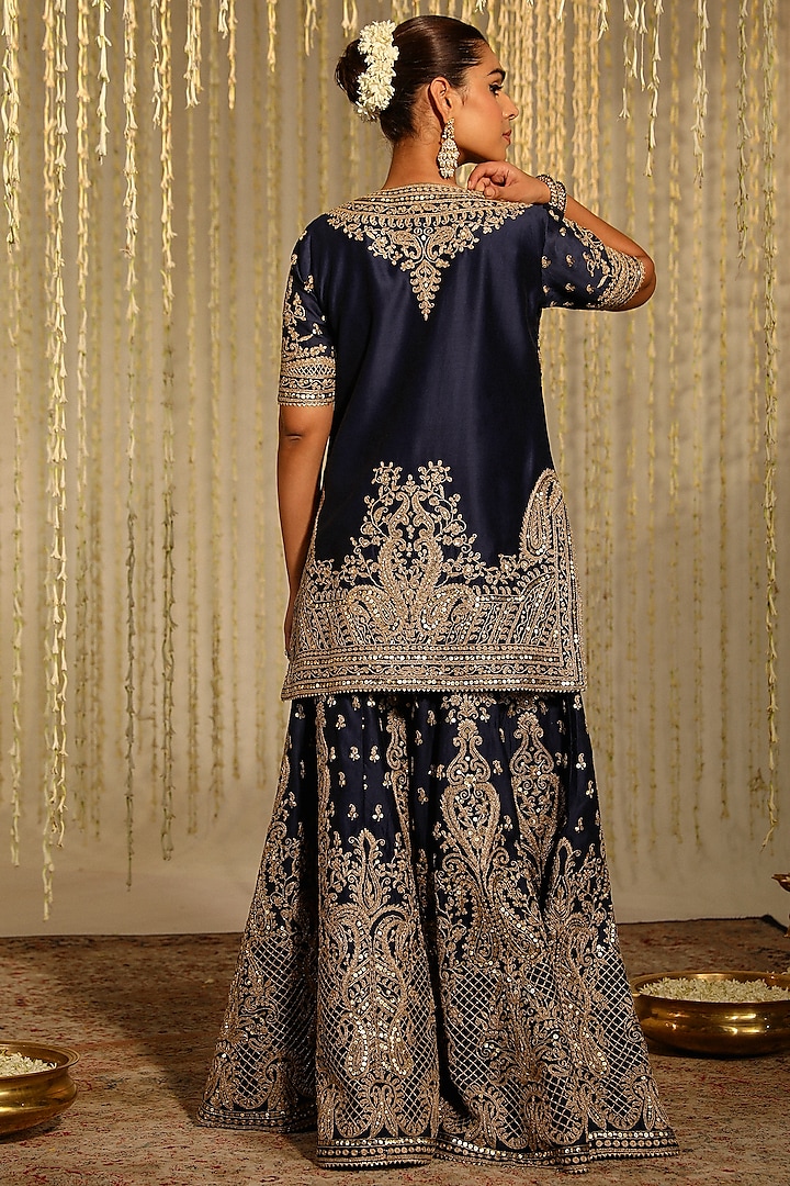 Deep Blue Pure Silk Chanderi Sitara Embroidered Straight Kurta Set by Sheetal Batra at Pernia's Pop Up Shop