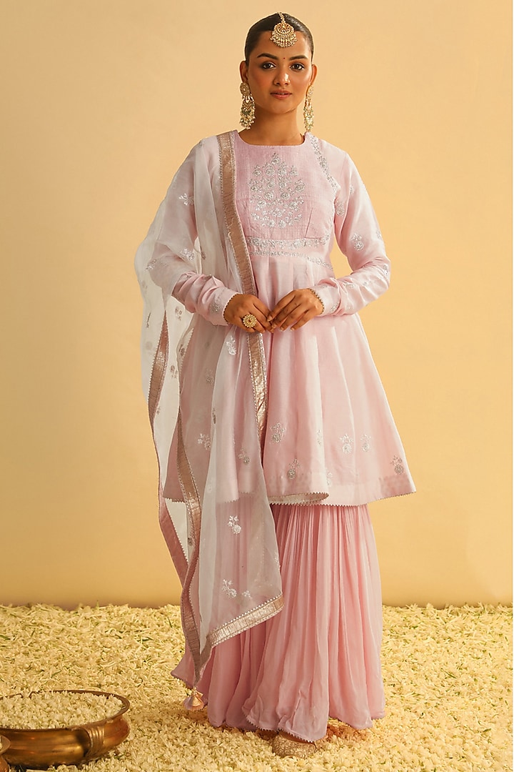 Rose Pink Georgette Kashmiri Tilla Embroidered Gharara Set by Sheetal Batra at Pernia's Pop Up Shop