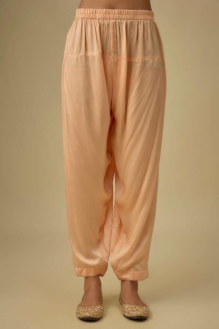 Rose Pink Silk Chanderi Kashmiri Tilla Embroidered Kurta Set by Sheetal Batra at Pernia's Pop Up Shop