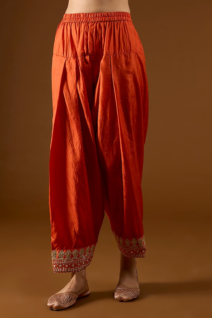 Orange Silk Chanderi Kashmiri Tilla Embroidered Choga Kurta Set by Sheetal Batra at Pernia's Pop Up Shop