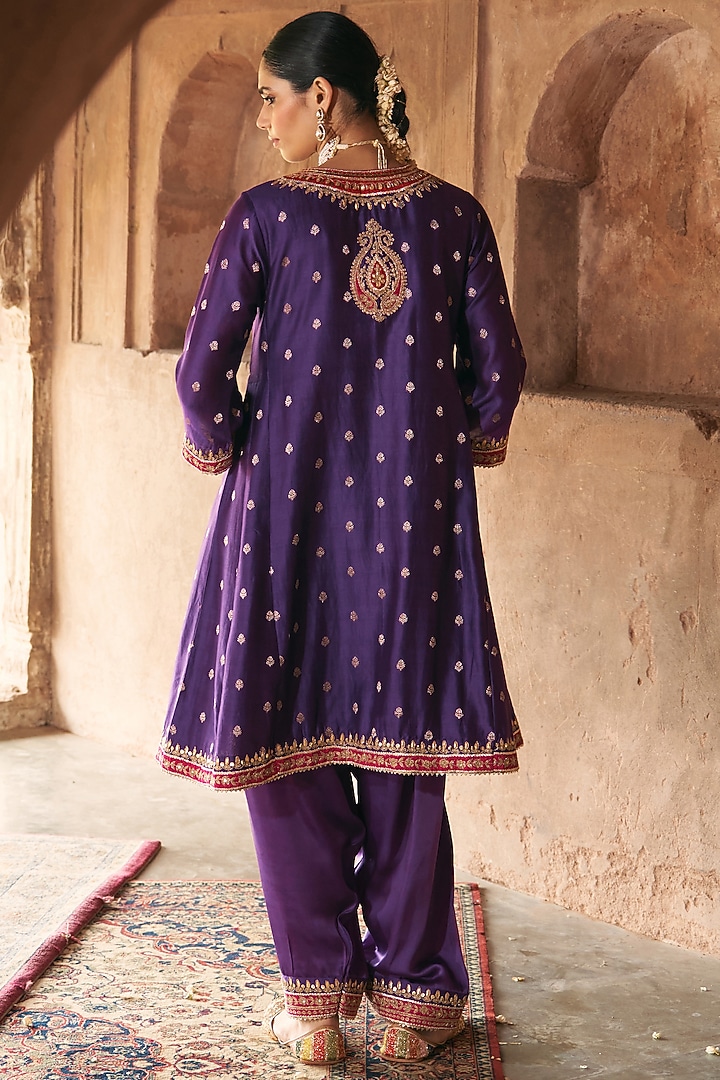 Deep Purple Silk Chanderi Banarasi Gota Patti Embroidered Kurta Set by Sheetal Batra at Pernia's Pop Up Shop