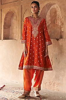 product-color-Orange