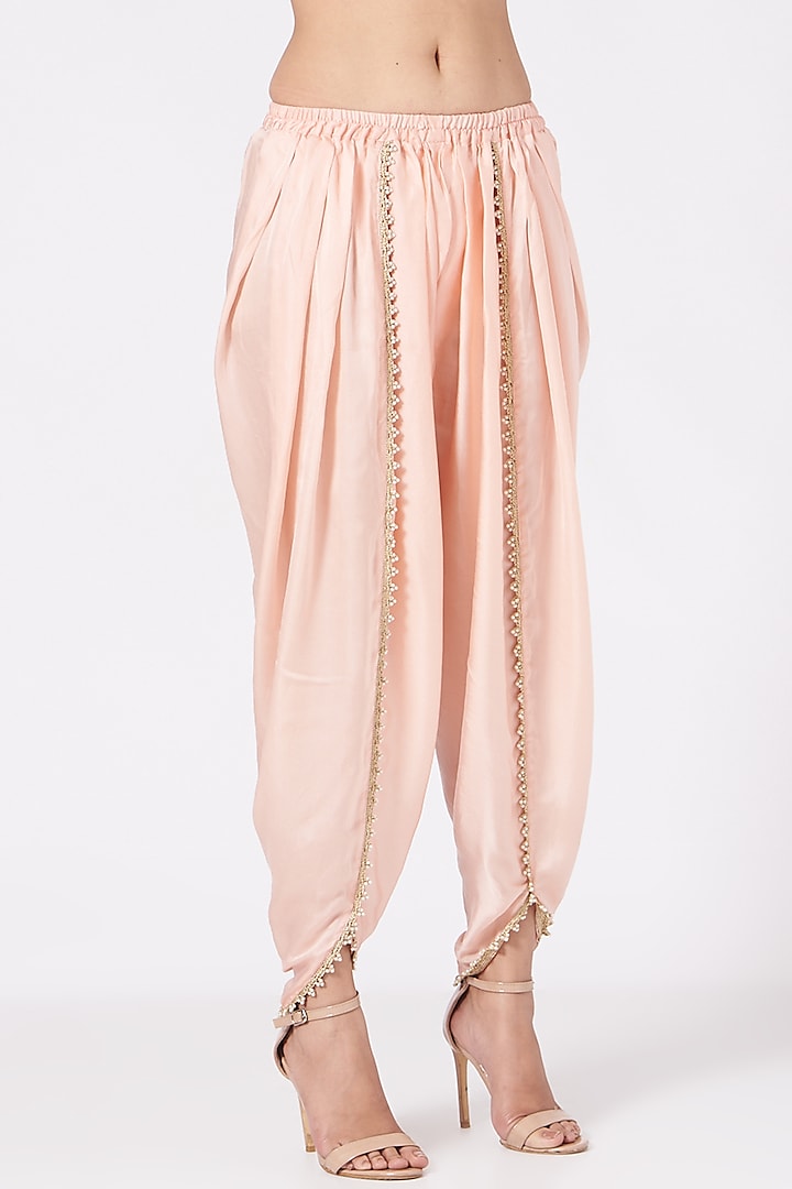 Blush Pink Embellished Short Kurta Set by Sheetal Batra at Pernia's Pop Up Shop