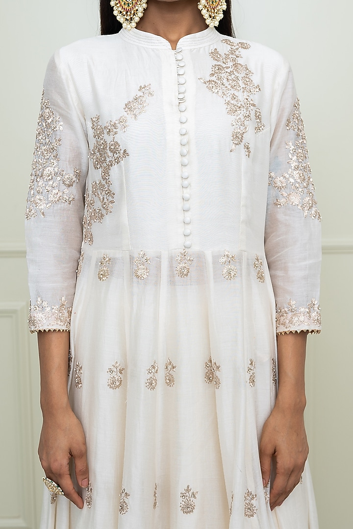 Daisy Ivory Pearl Embroidered Wedding Anarkali Set by Sheetal Batra at Pernia's Pop Up Shop