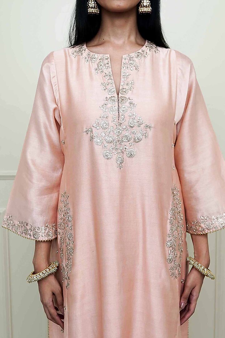 Pearl Pink Gota Embroidered Chauga Kurta Set by Sheetal Batra at Pernia's Pop Up Shop